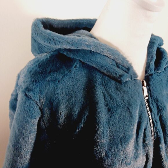 Gili, Deep Teal Faux Fur Hooded Jacket, Size Large, Zip Front, Cozy, Soft & Warm - Picture 8 of 16